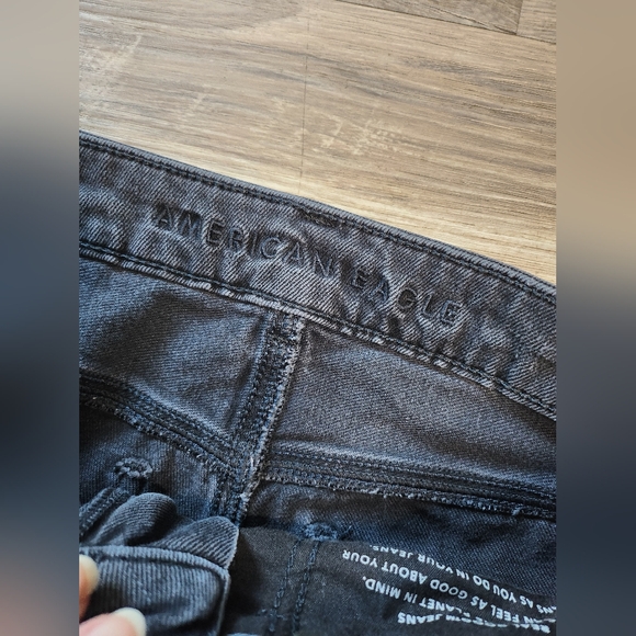 American Eagle Outfitters Distressed  Black Wash Denim Long Skinny Jeans - Picture 4 of 10